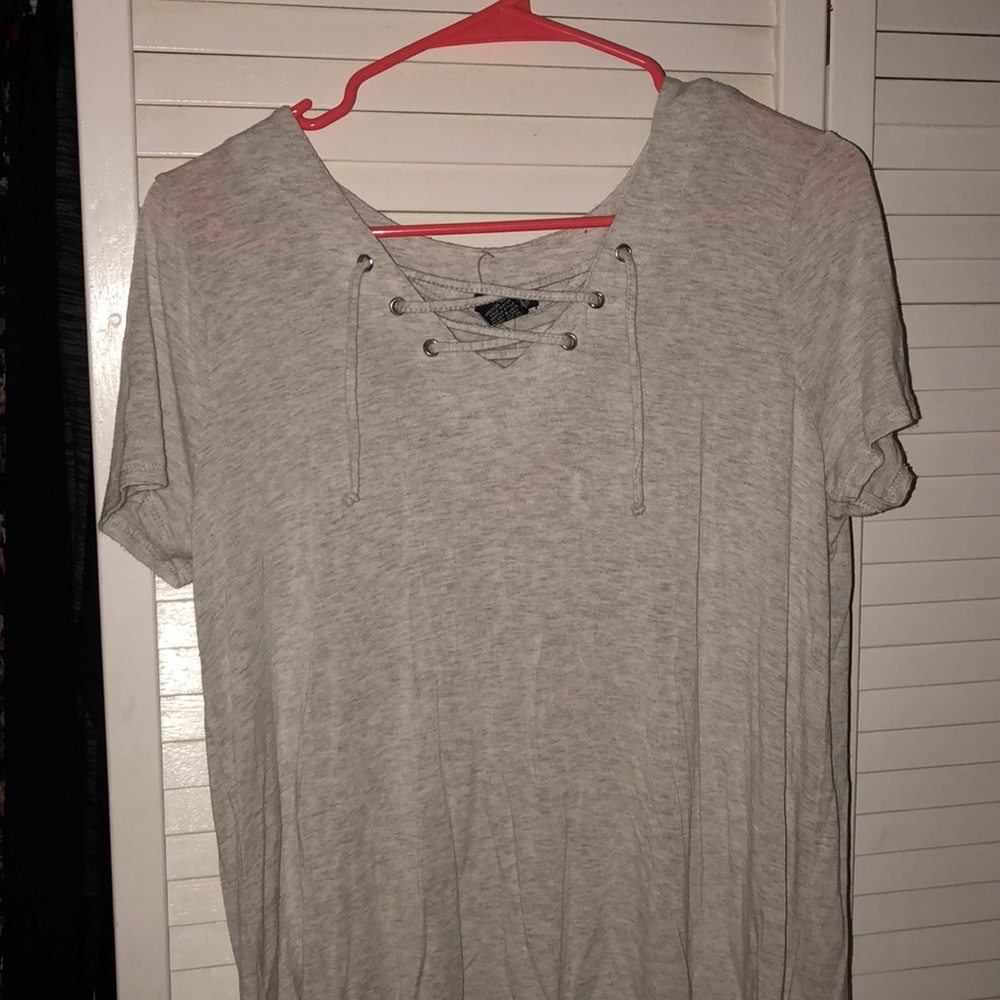 Women’s Tee
